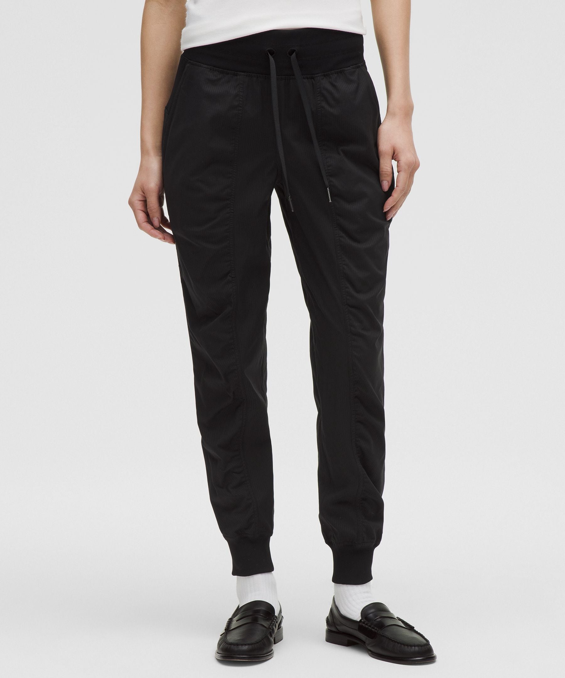 #color_black