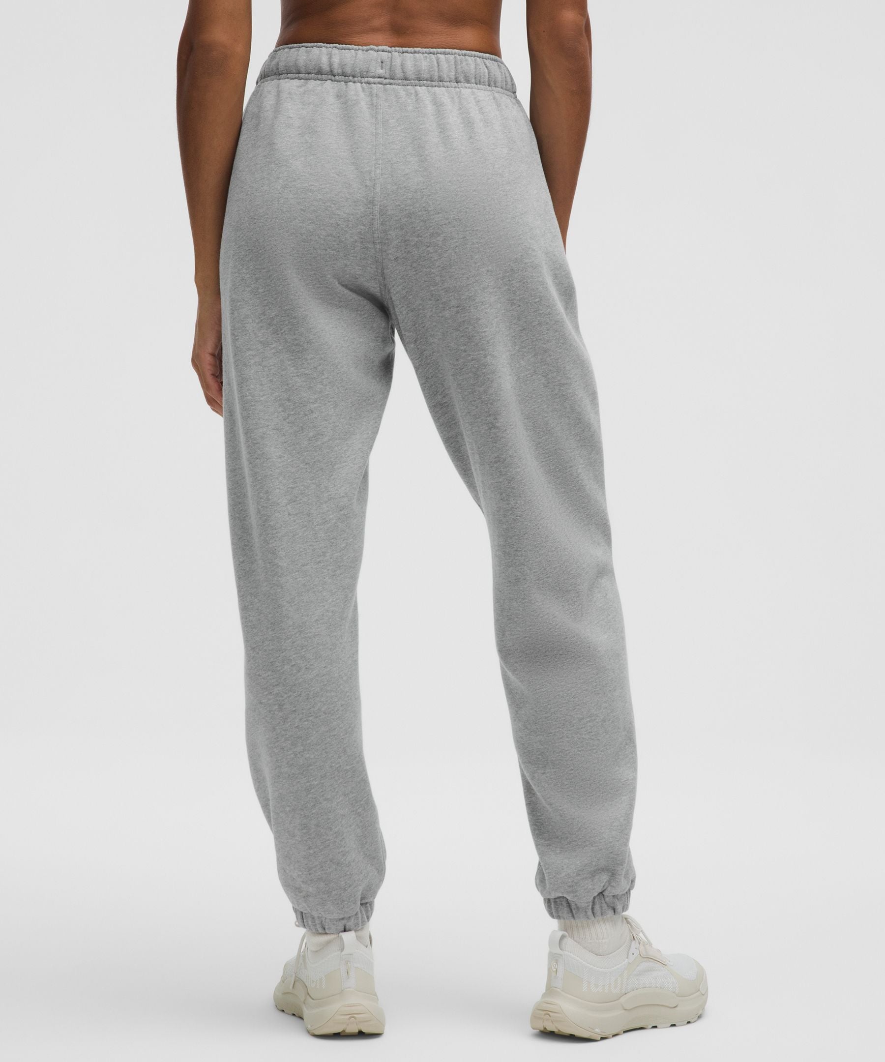 #color_heathered-core-medium-grey