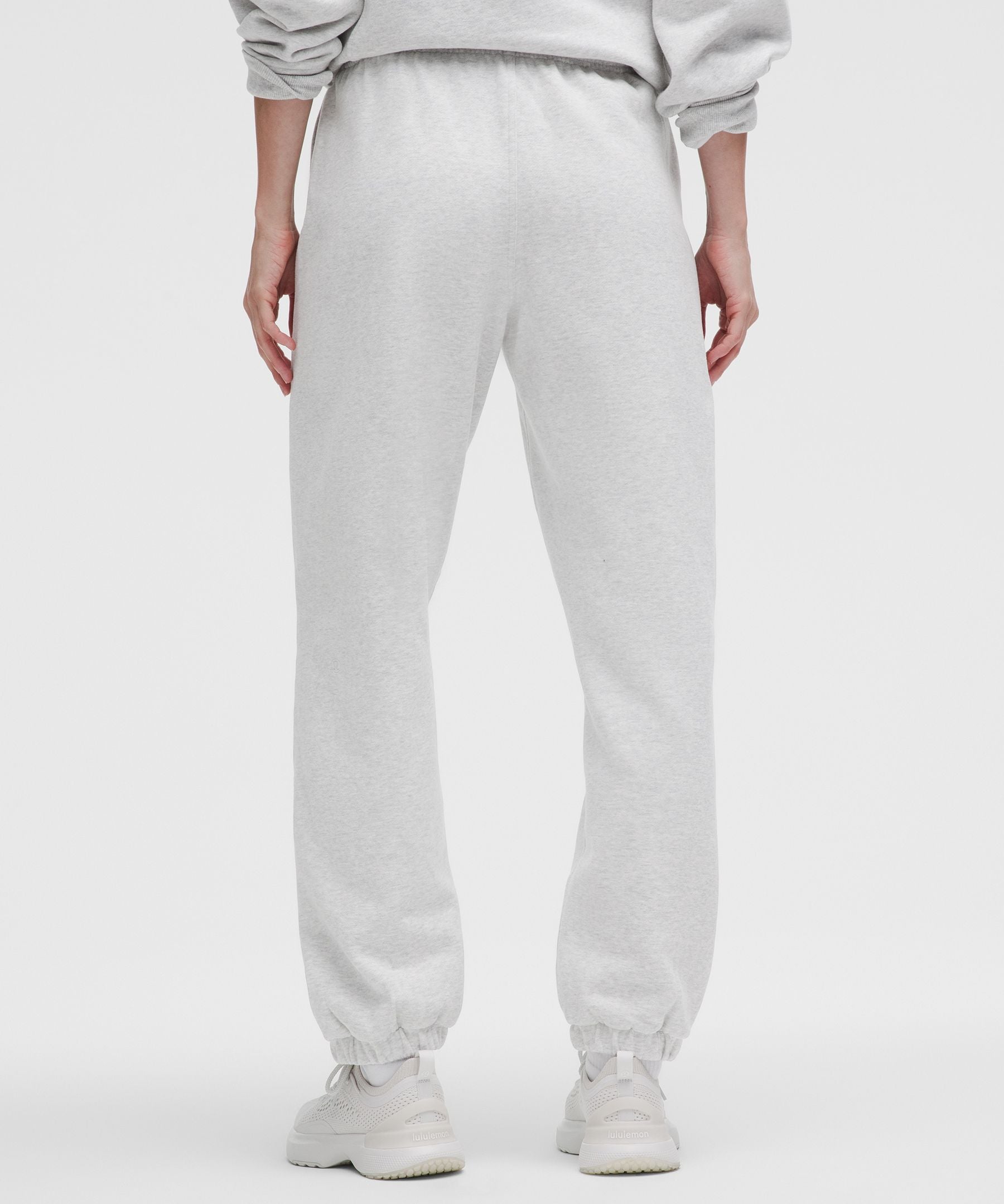 #color_heathered-core-ultra-light-grey