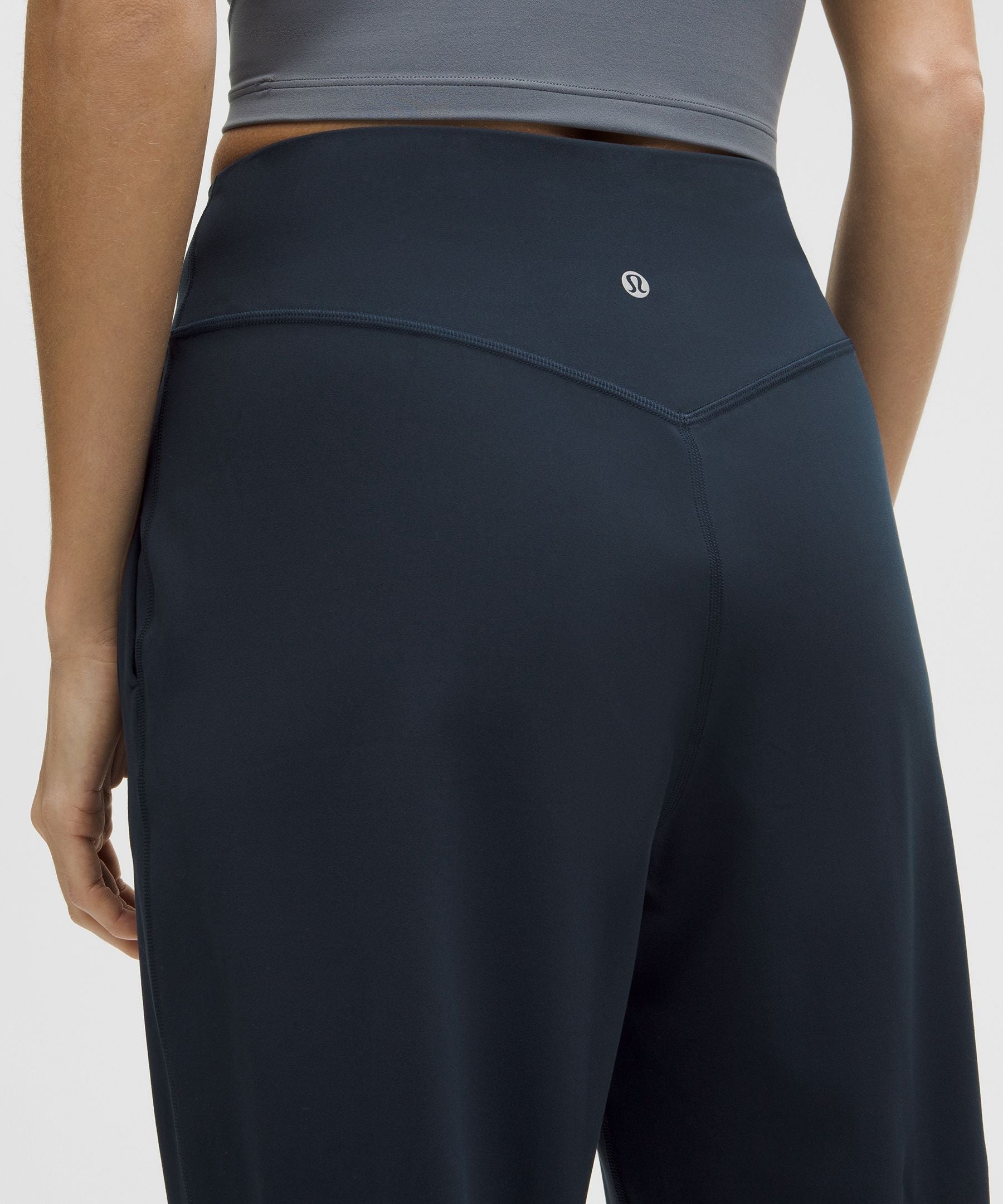 #color_true-navy