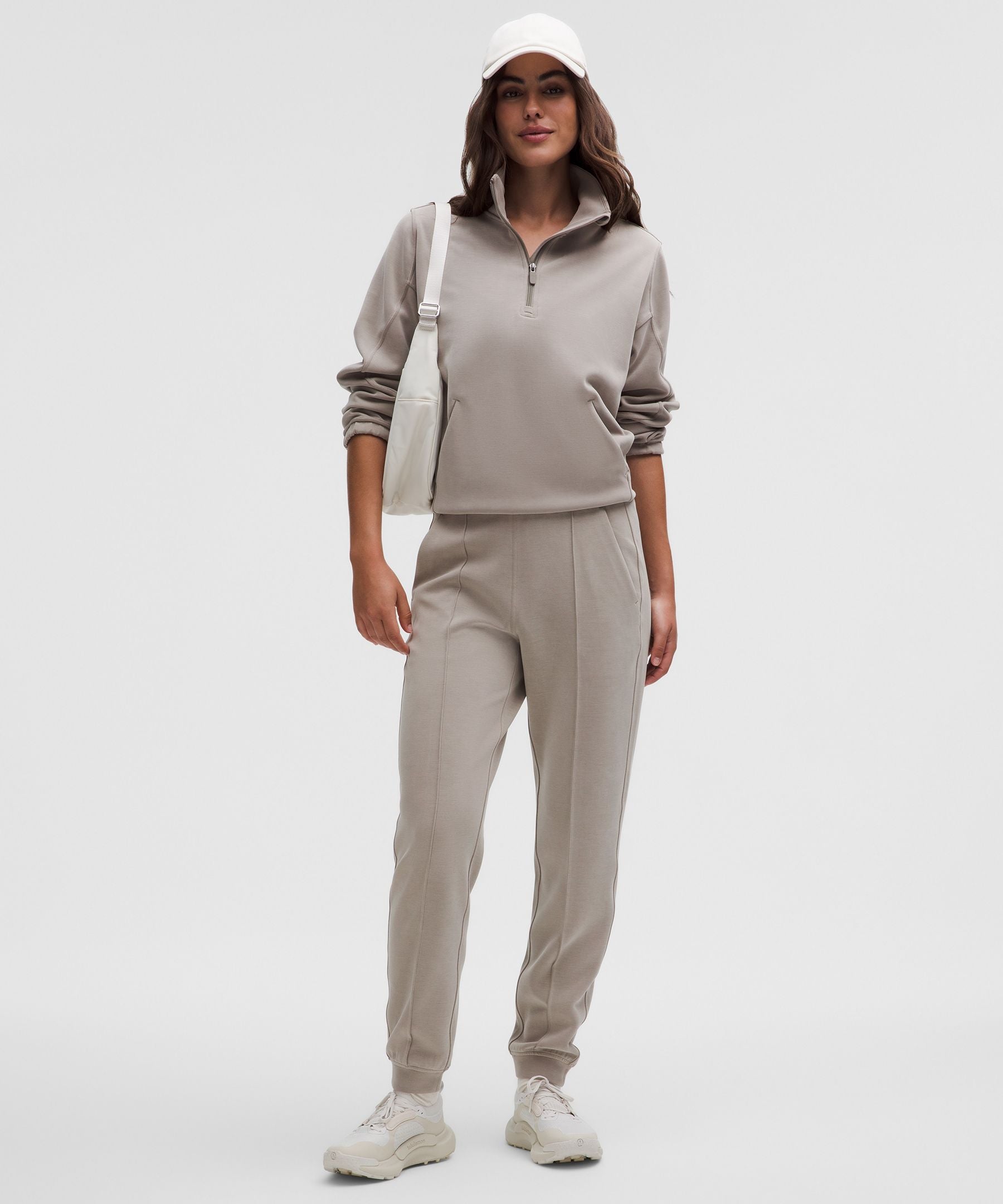 #color_warm-ash-grey