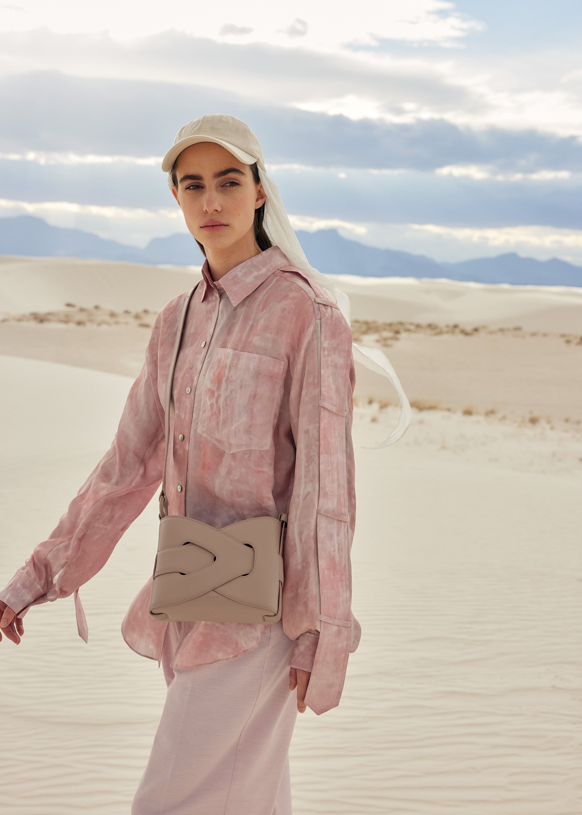 Polene Nodde Smooth Taupe