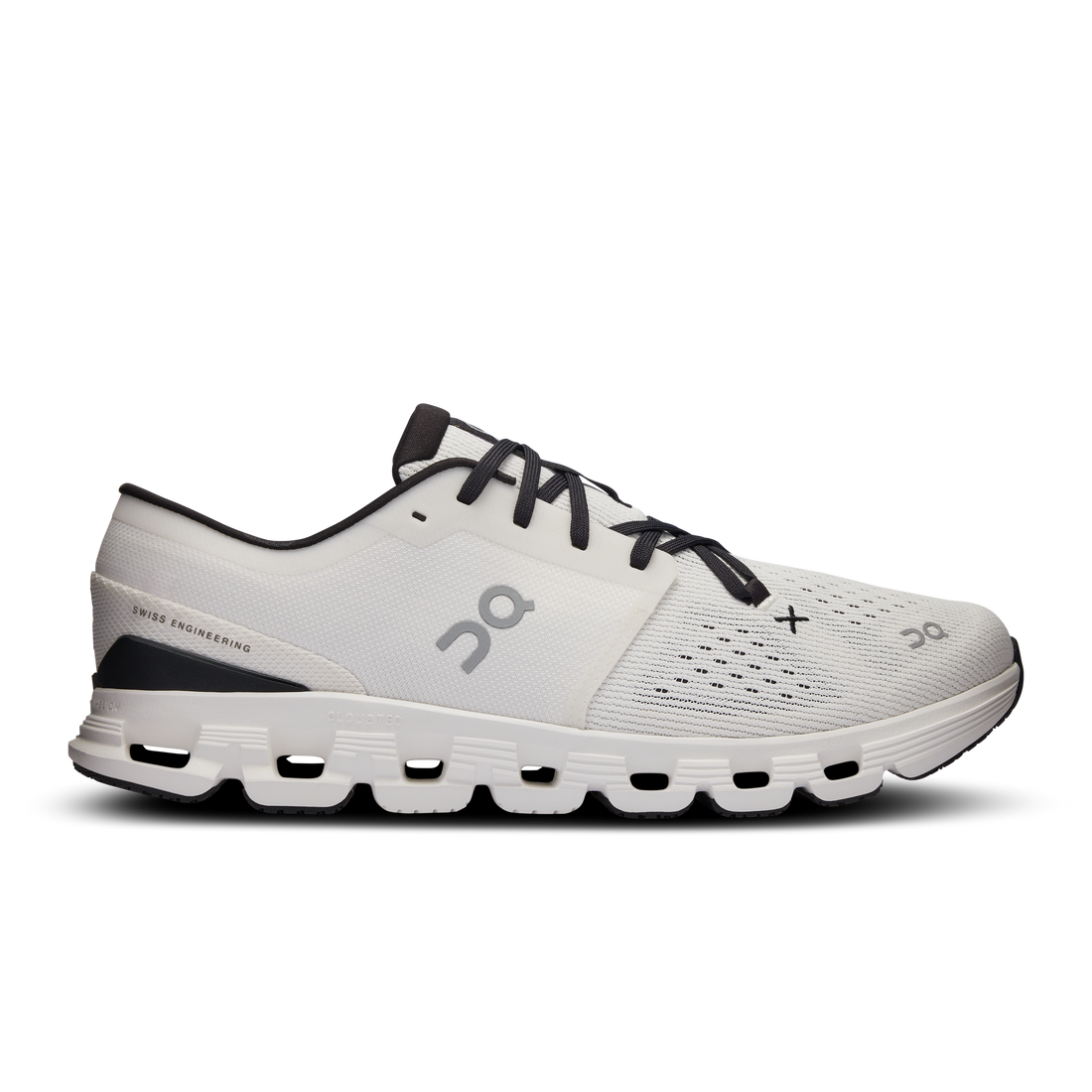 On Cloud X 4 Ivory Black