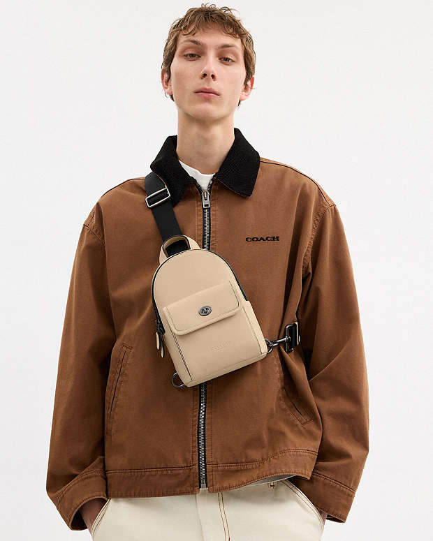 Small Turnlock Sling Pack Smooth Leather-Qb-Ivory Smooth Leather-Qb-Ivory