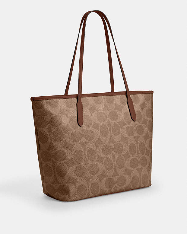 Large City Tote Bag In Maxi Signature Canvas Signature Canvas-Gold-Tan-Brown Signature Canvas-Gold-Tan-Brown