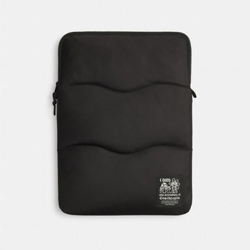 Coach Coachtopia Loop Laptop Sleeve With Wavy Quilting Black 2