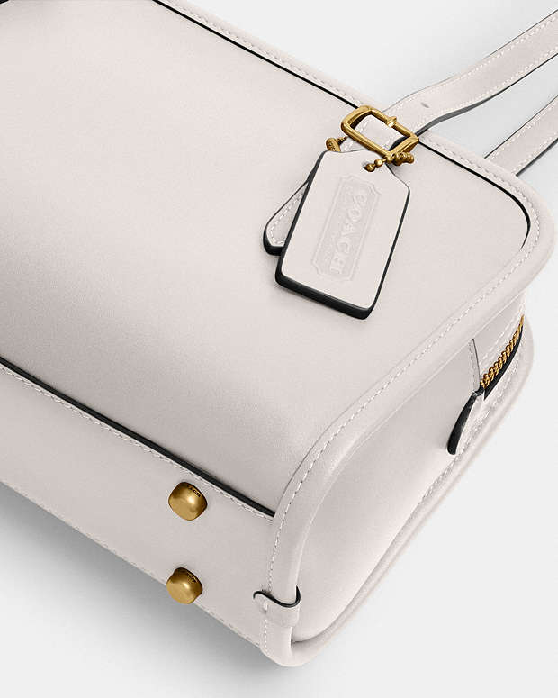 Swing Zip Bag Smooth Leather-Brass-Chalk Smooth Leather-Brass-Chalk