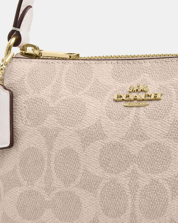 Nolita 19 In Signature Canvas Signature Canvas-Gold-Sand-Chalk Signature Canvas-Gold-Sand-Chalk