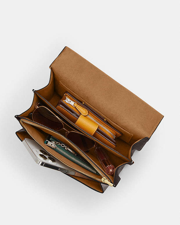 Klare Crossbody Bag In Blocked Signature Canvas Signature Canvas-Gold-Walnut-Tan Signature Canvas-Gold-Walnut-Tan