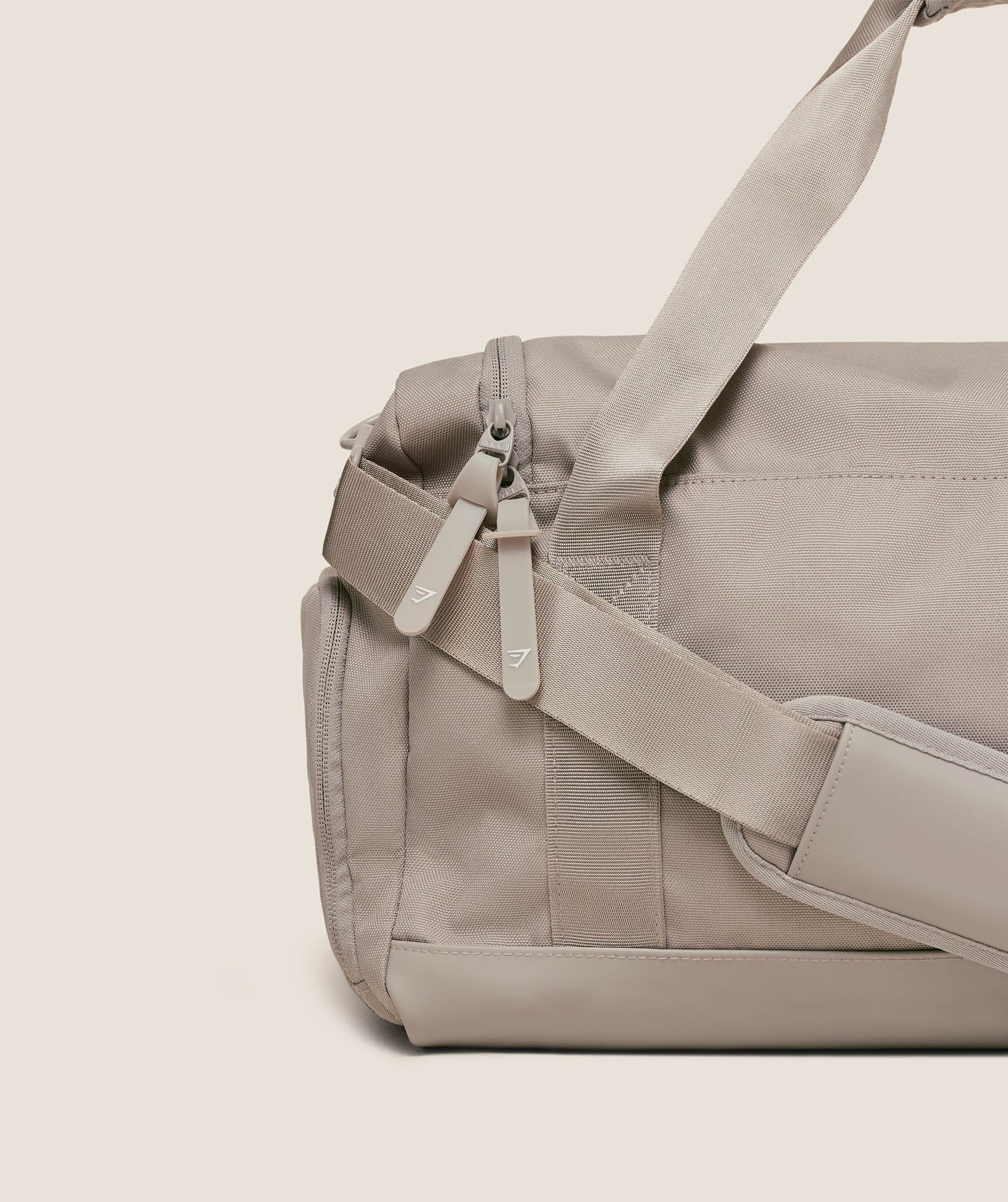 Women's Gymshark Everyday Holdall Medium Mushroom Grey