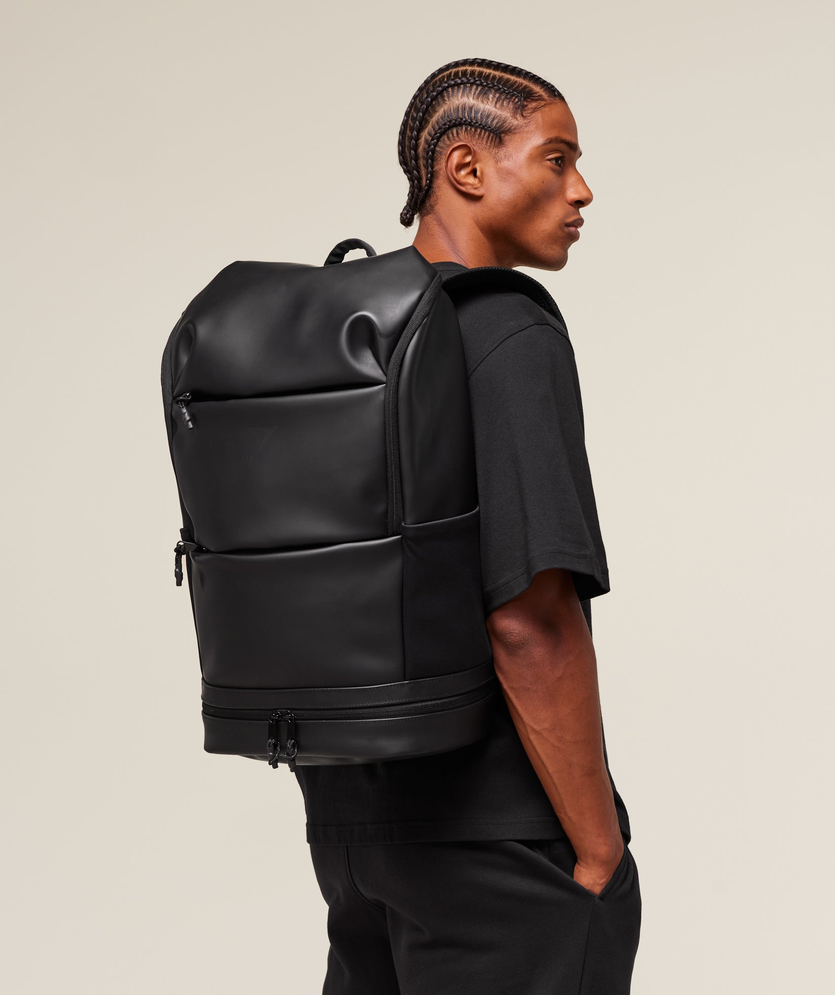 Women's Gymshark Sleek Backpack Black