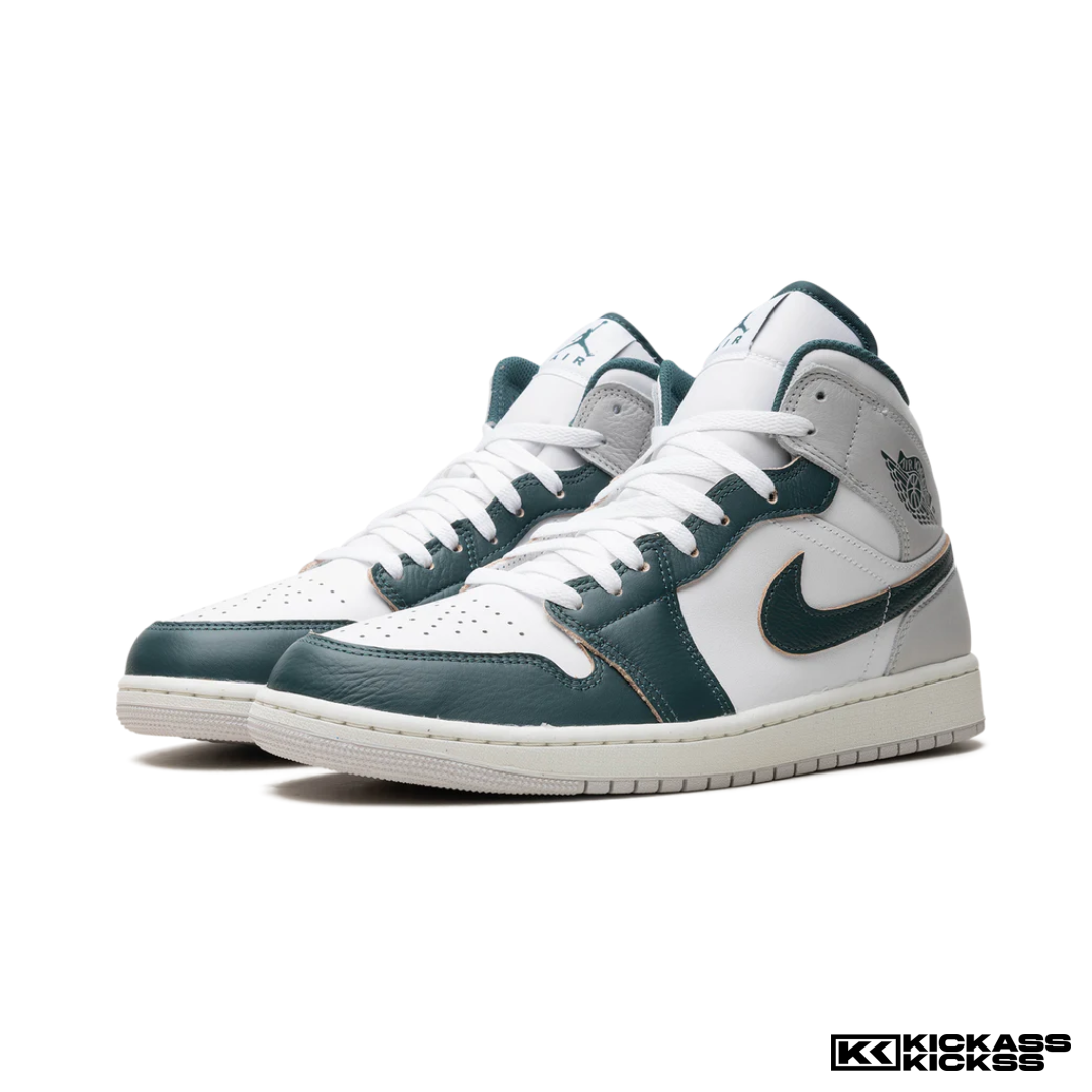Jordan 1 Mid SE Oxidized Green