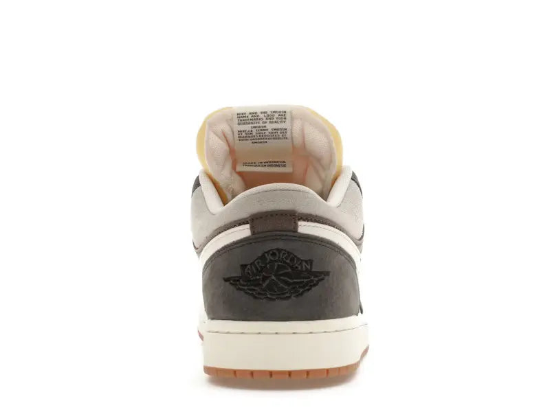 Jordan 1 Low SNKRS Day Korea Magpie (2023)