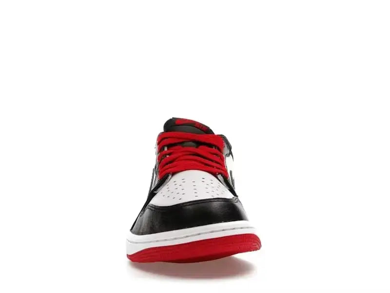 Jordan 1 Retro Low OG Black Toe (2023)