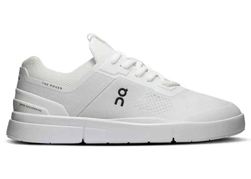 On Roger Spin White Black (Women's)
