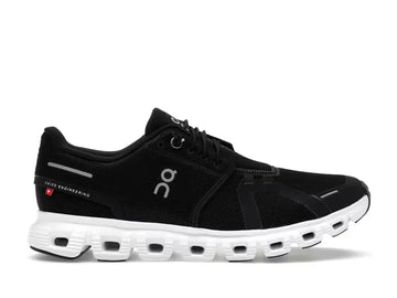 On Running Cloud 6 Black White (Women's)