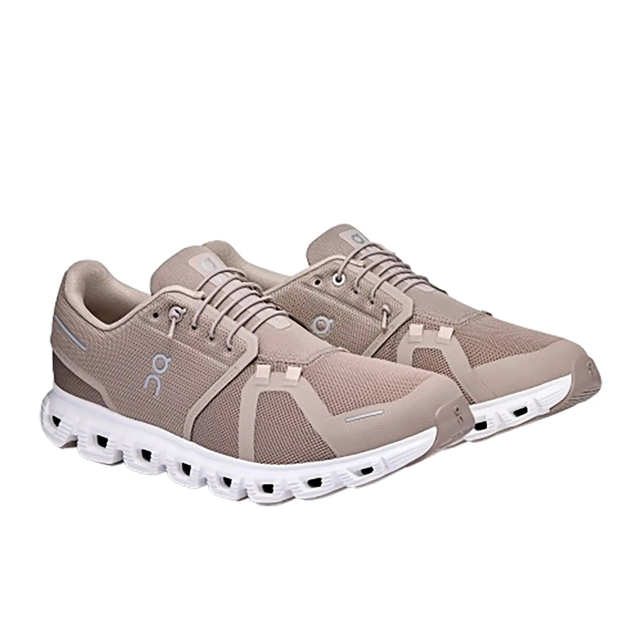 On Running Cloud 6 Fog White