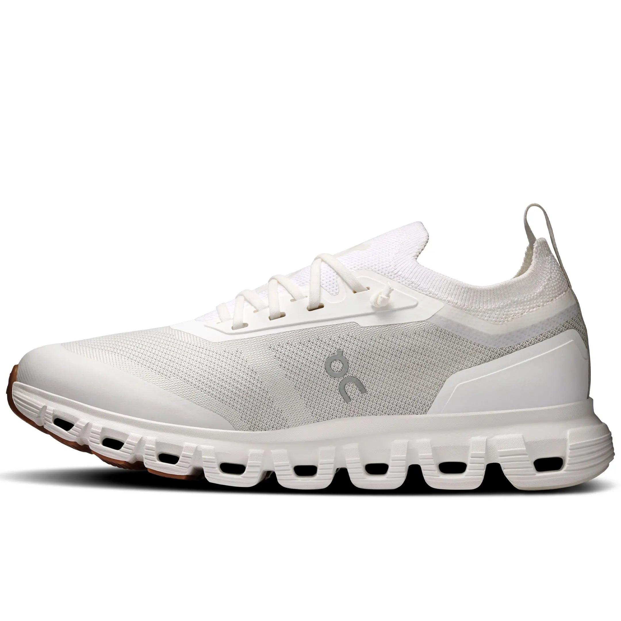 On Running Cloud 6 Versa White