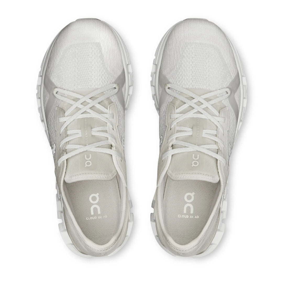 On Running Cloud X 4 AD White Wolf