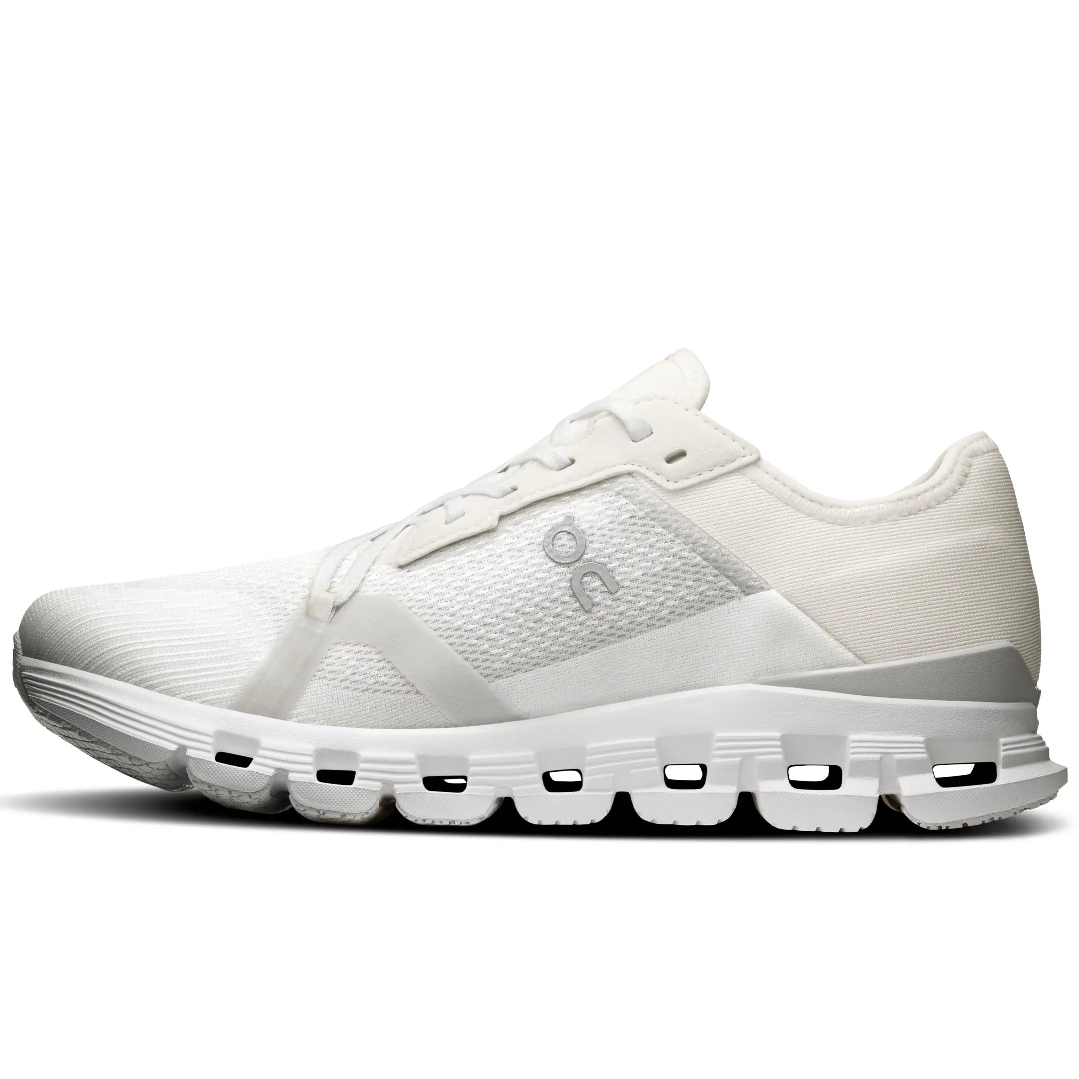 On Running Cloud X 4 AD White Wolf