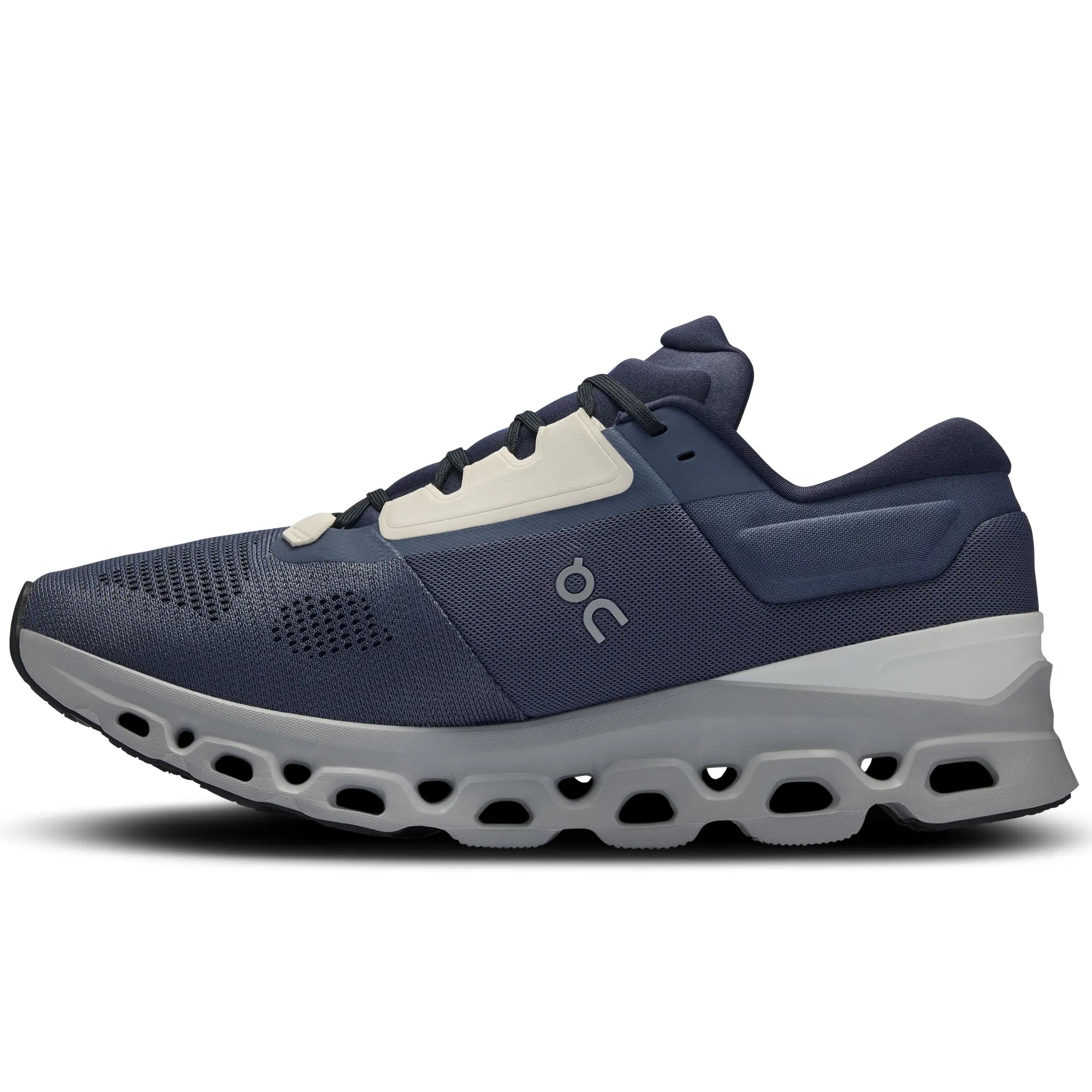 On Running Cloudstratus 3 Metal Glacier