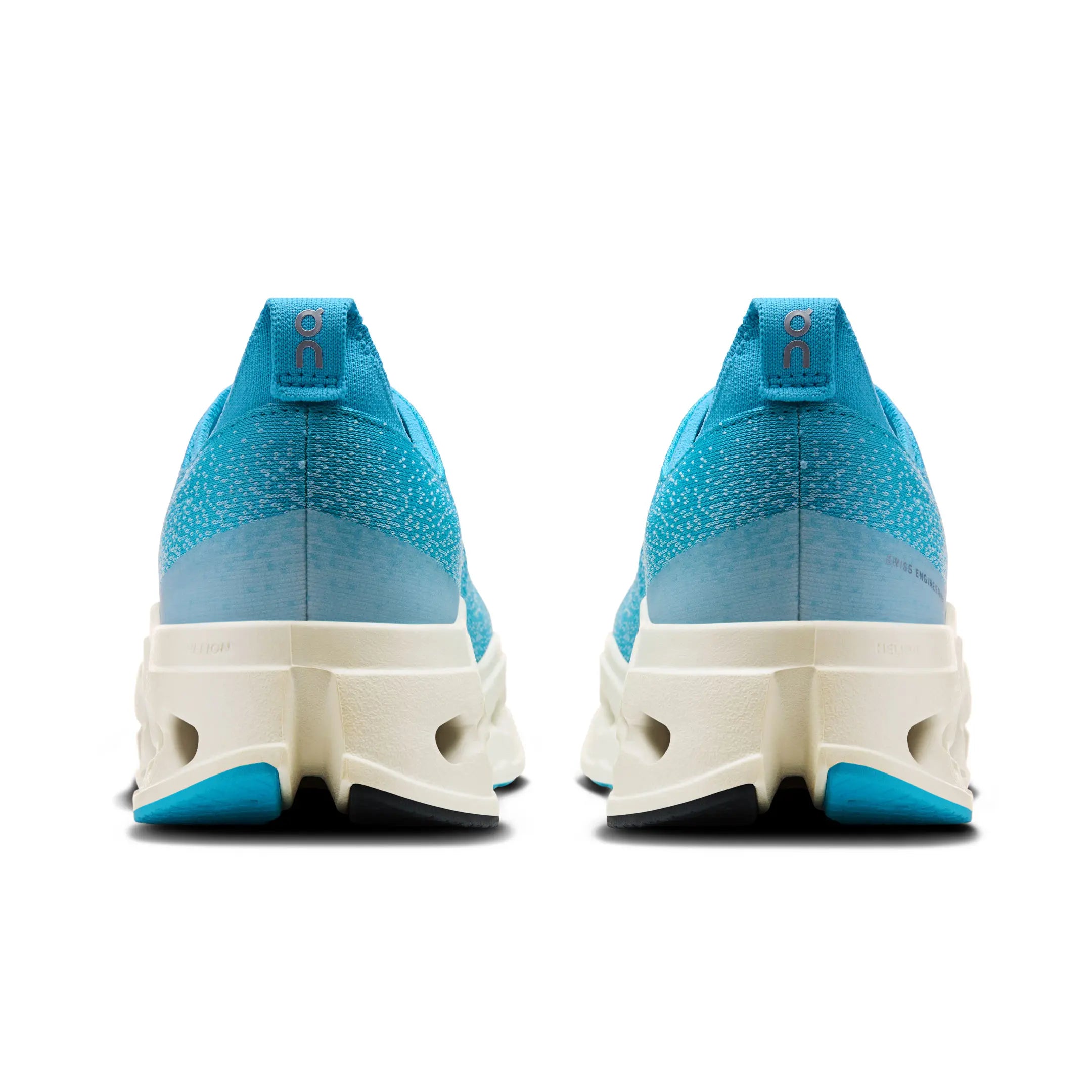 On Running Cloudsurfer Max Horizon Ivory