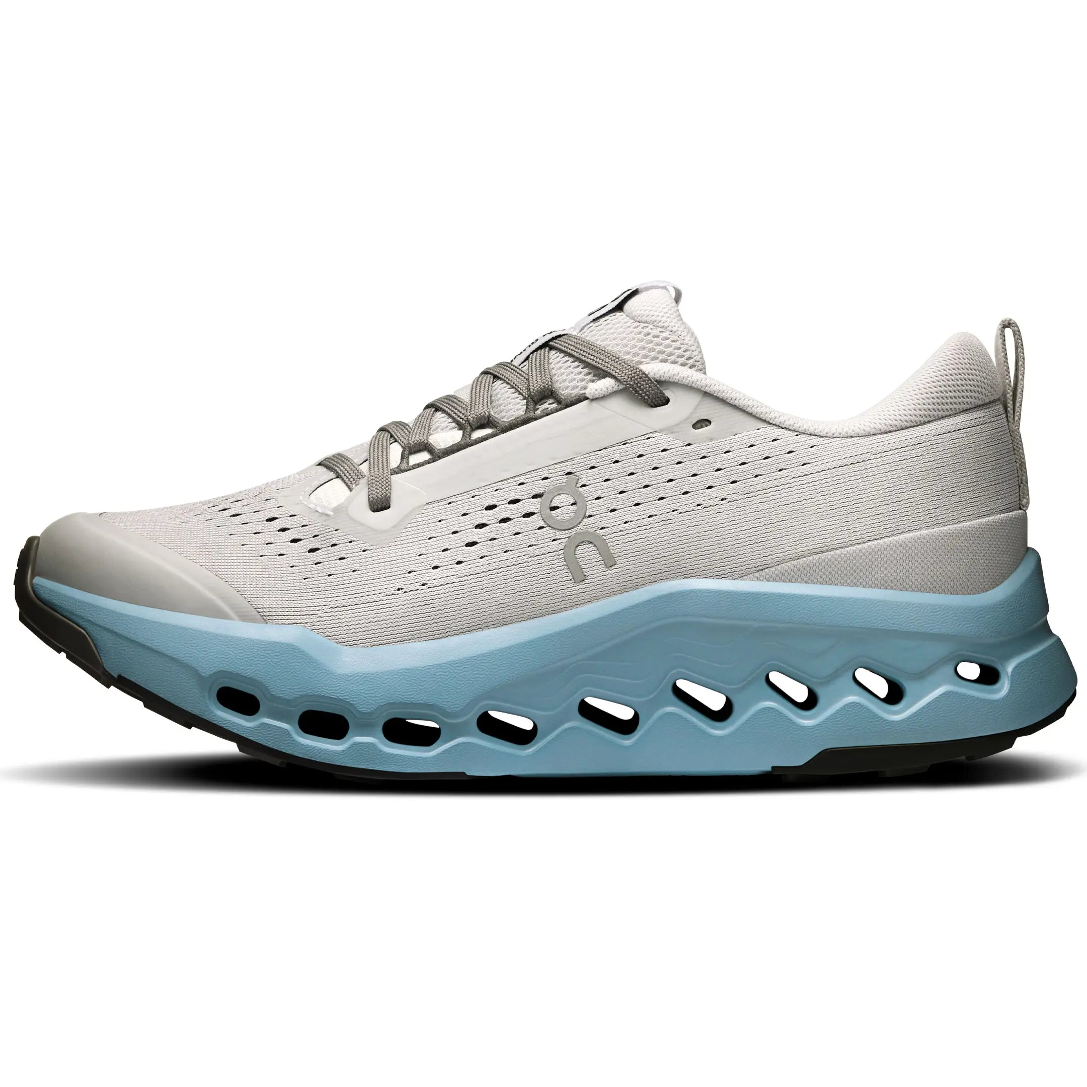 On Running Cloudsurfer Trail 2 Glacier Dust