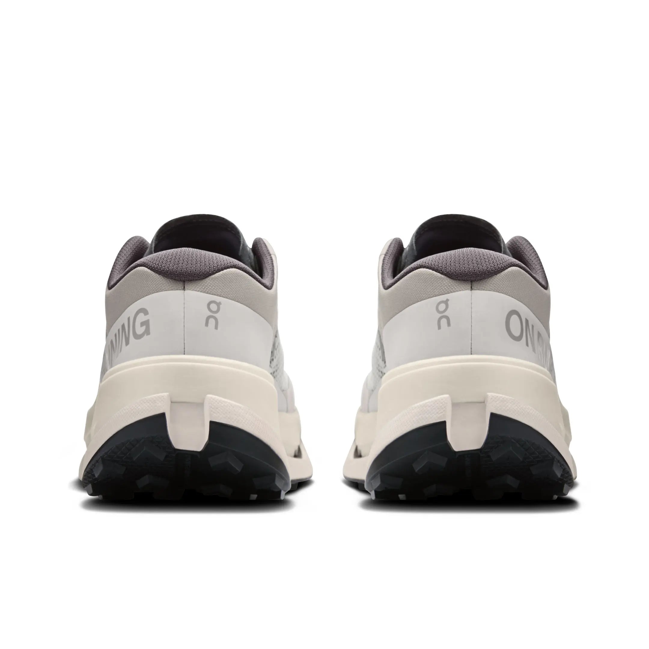 On Running Cloudultra 3 Rock White