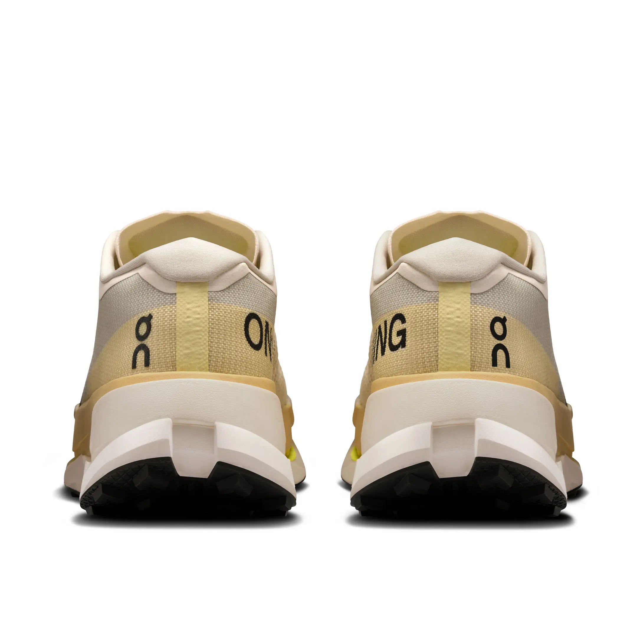 On Running Cloudultra Pro Pearl Lychee