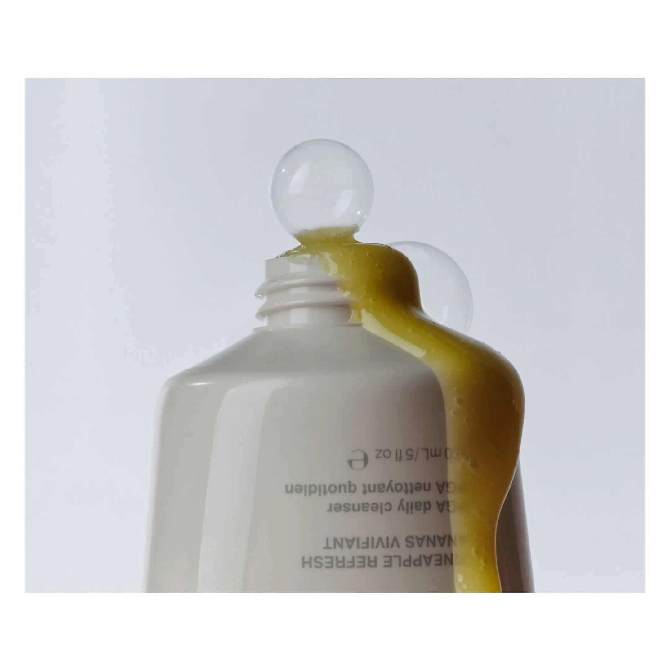 Rhode Pineapple Refresh Cleanser