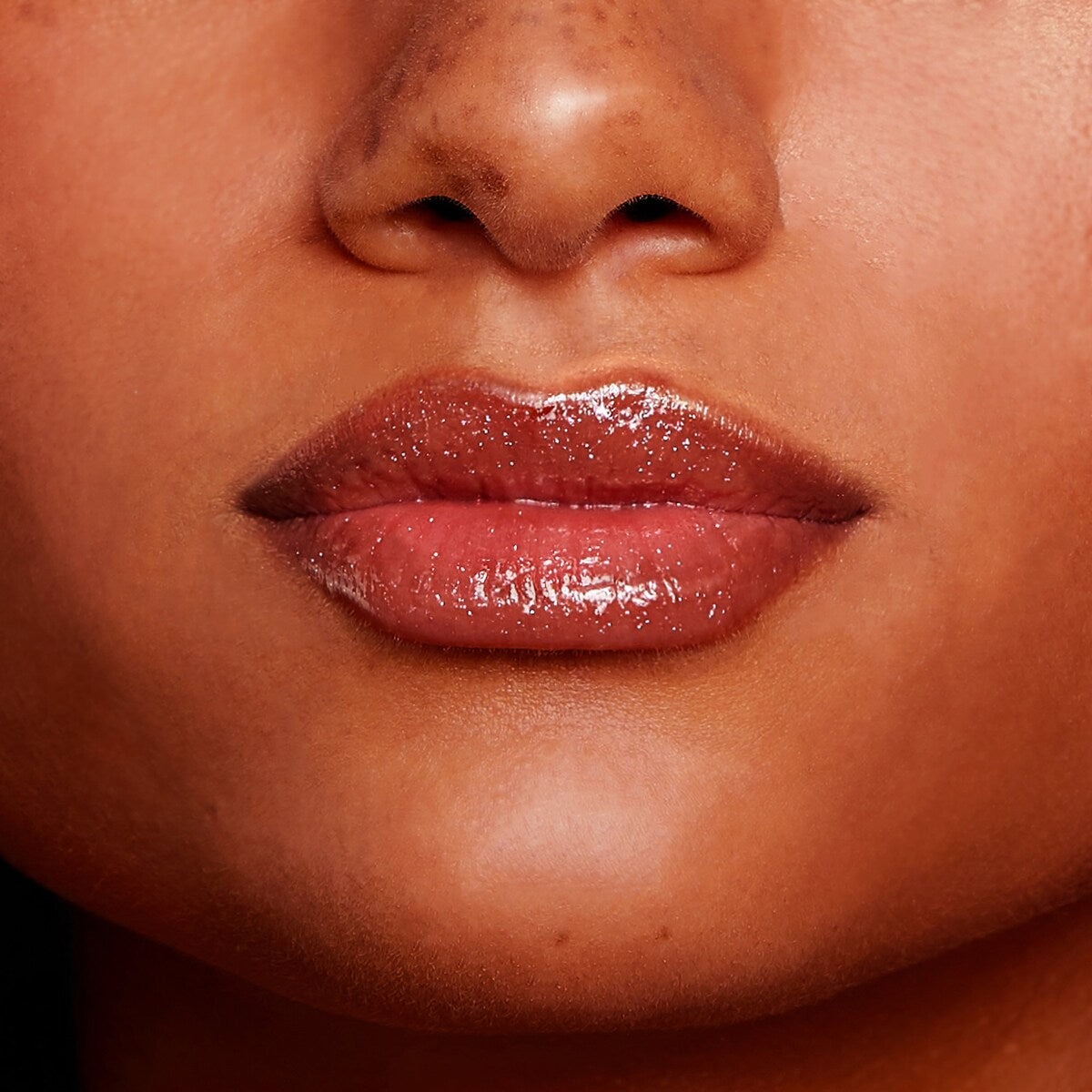 #color_is-she-younger-than-me?