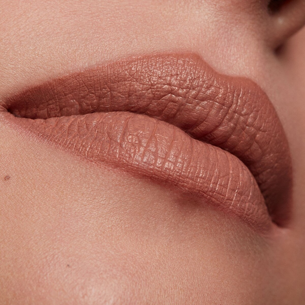 #color_she's-confident