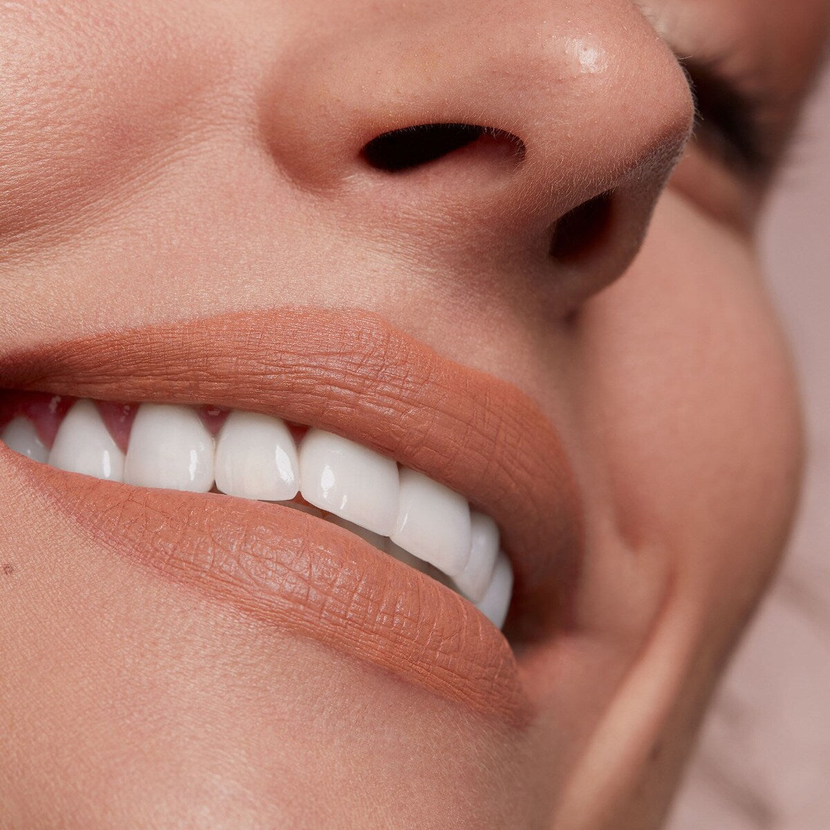 #color_oh-she's-single