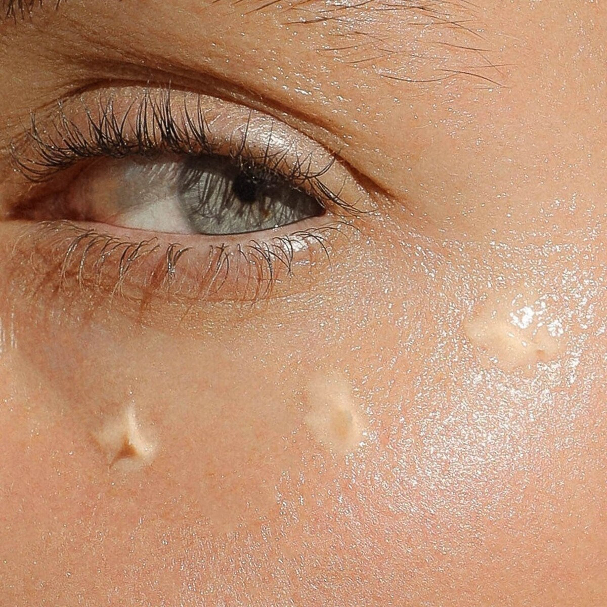 Light Aura Vitamin C + Peptide Eye Cream