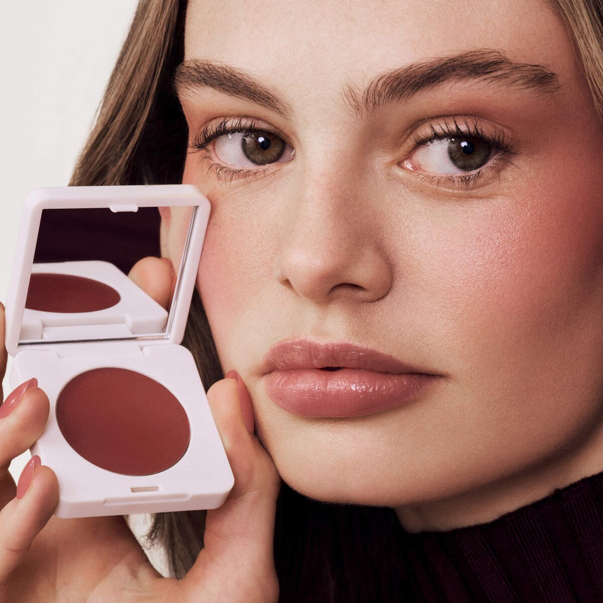 #color_berry-spritz---neutral-berry