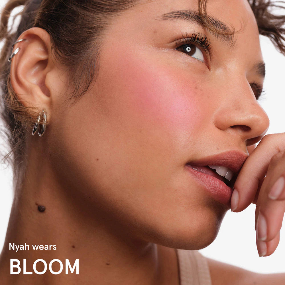 #color_bloom